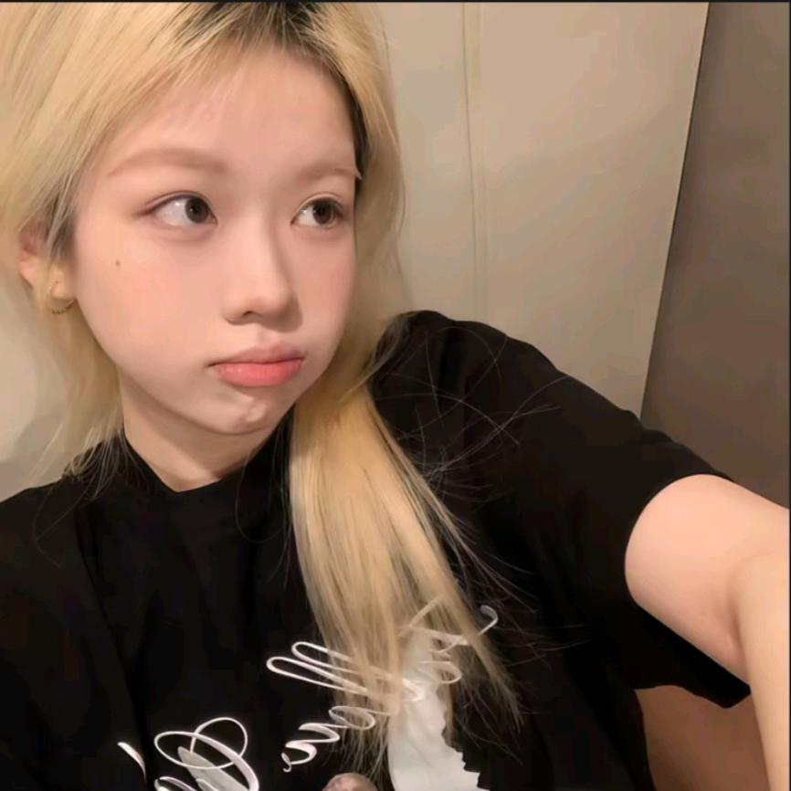 LiOuOㅤ     ㅤ     ㅤ