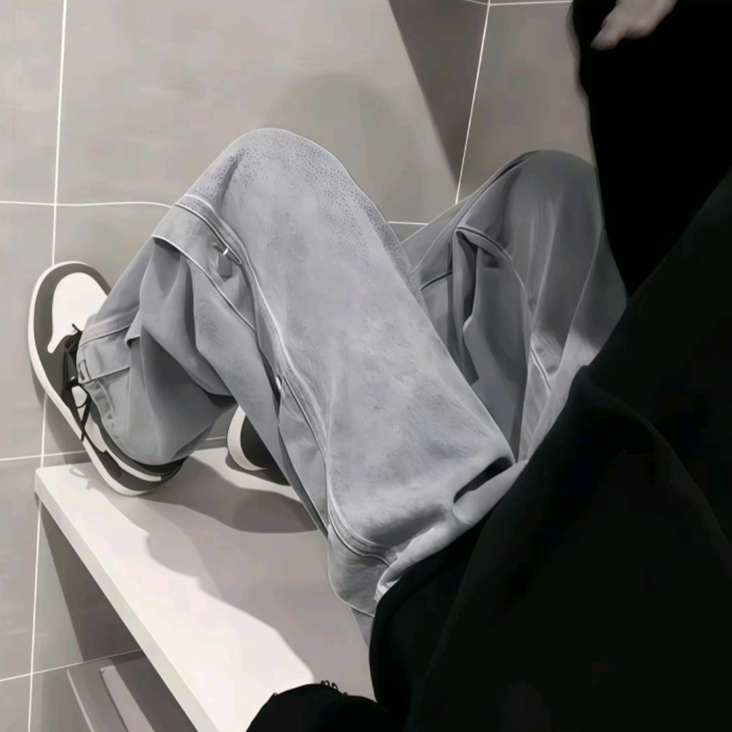 白