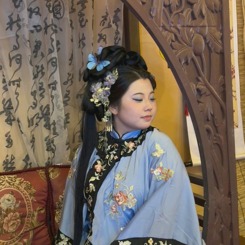小雷吃不饱