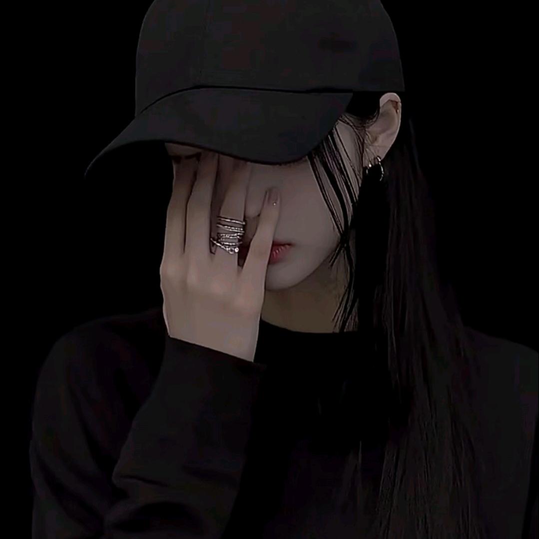 ：🖤