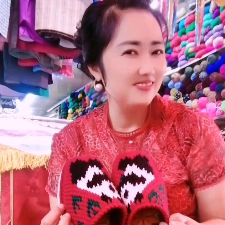 张小会（75年的🐰）