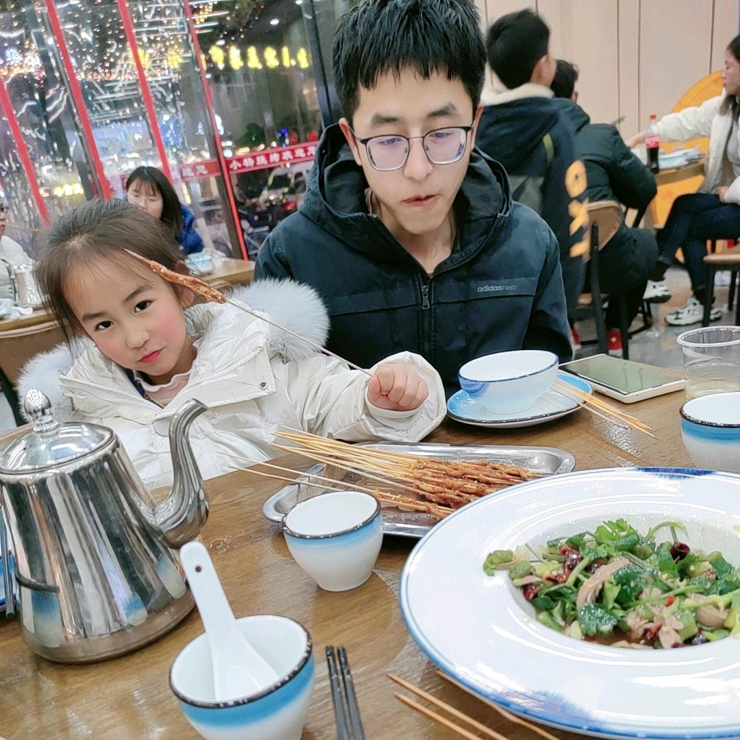 家有两宝快乐美好