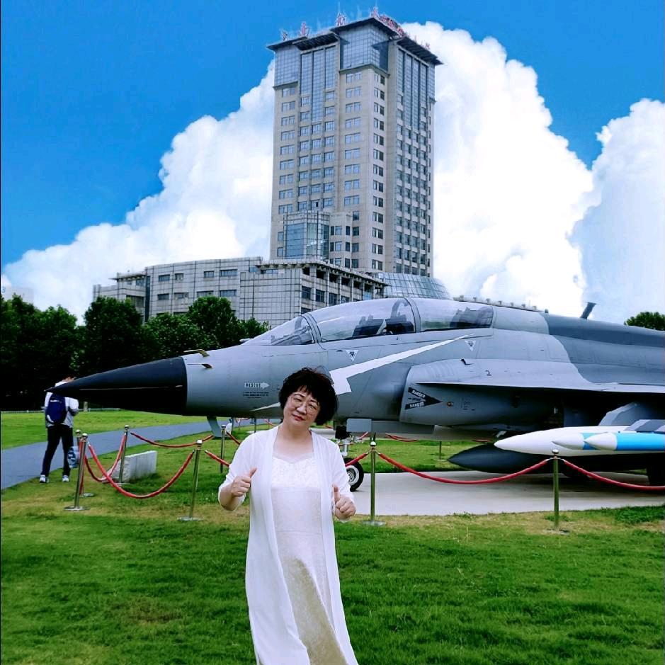 宋宋（拒私聊）
