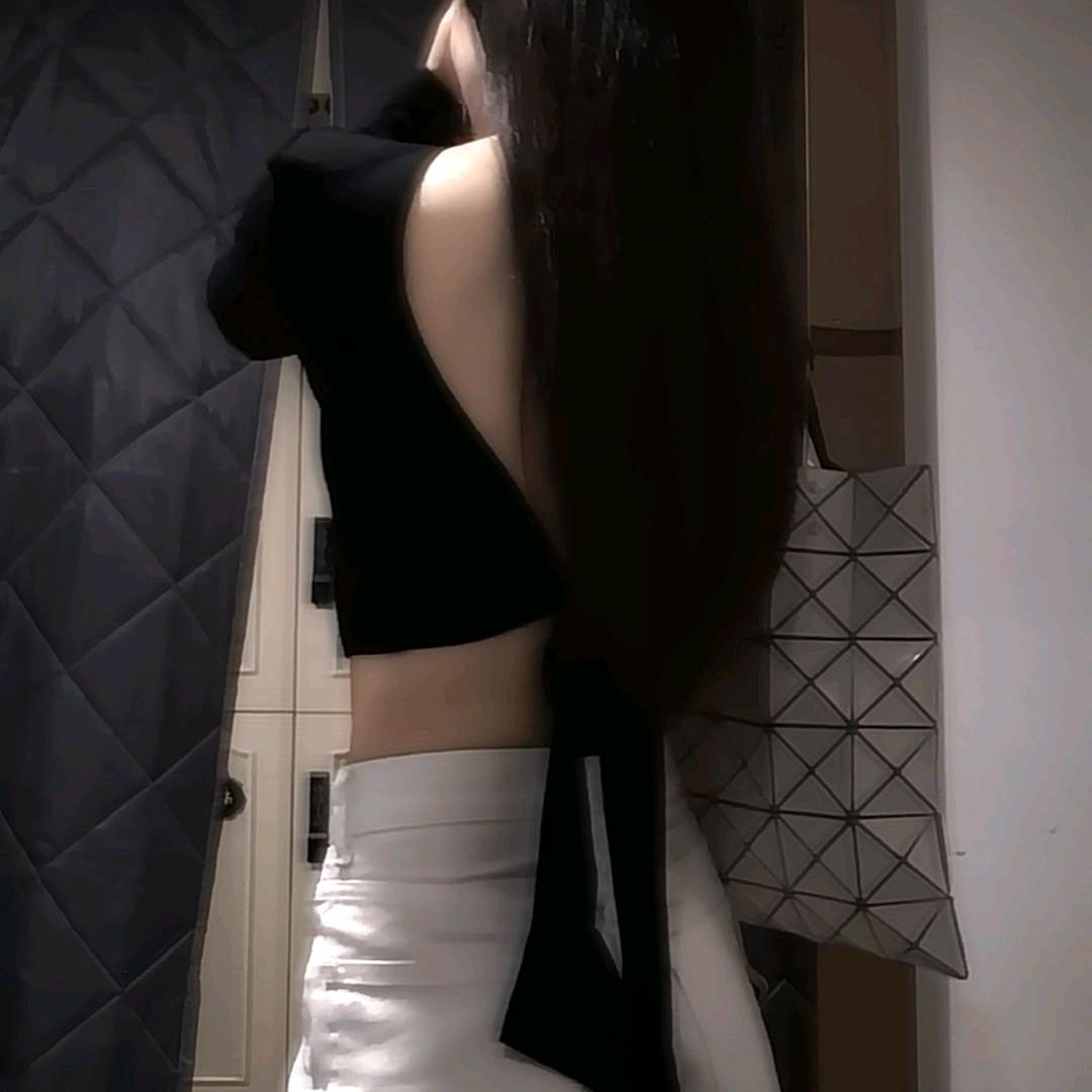 她爱吃土豆