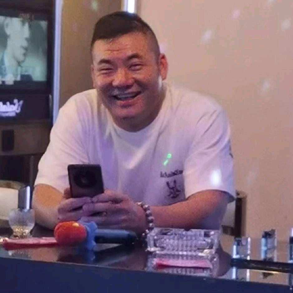 财主