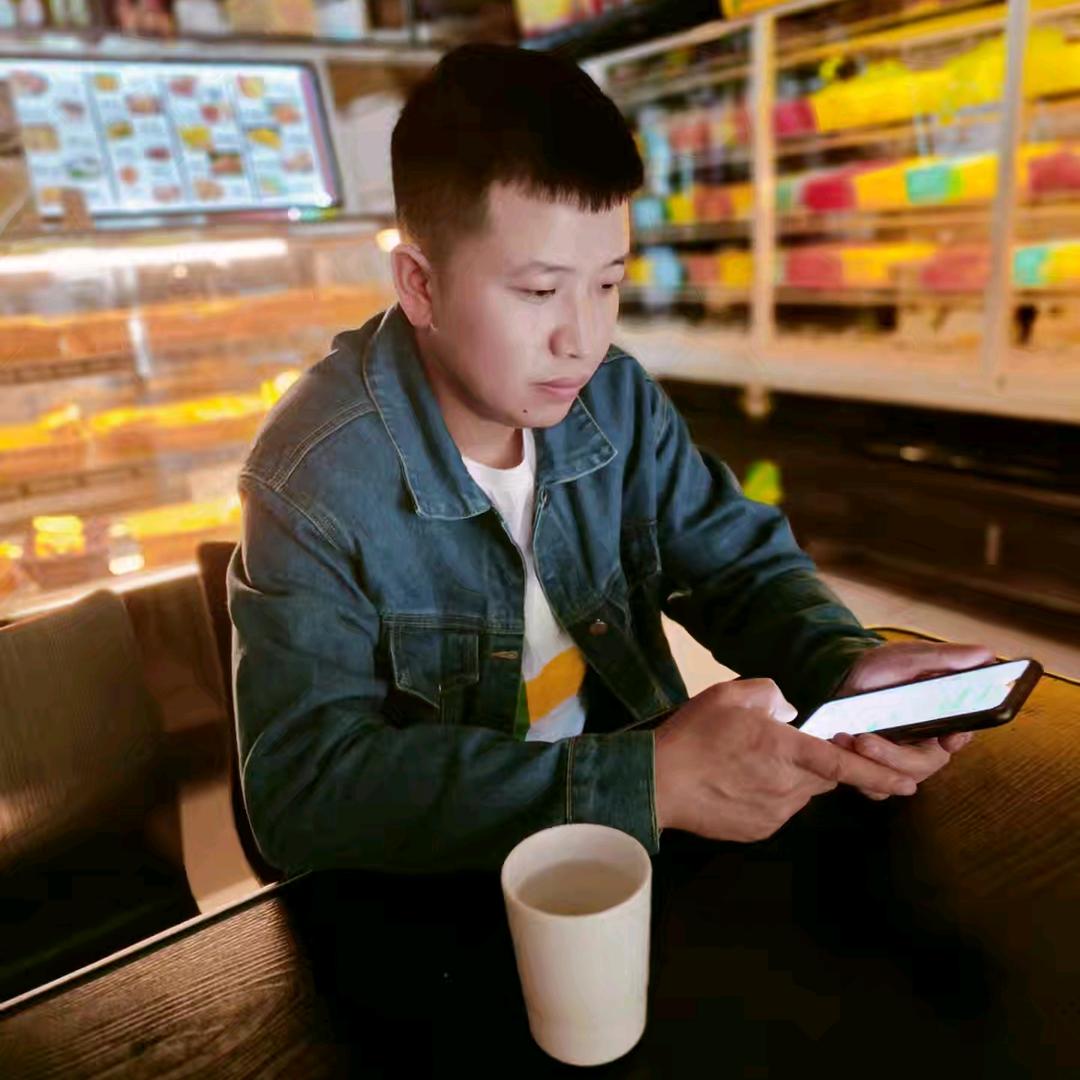 李子努力攒钱