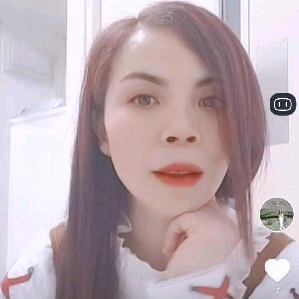 束夏