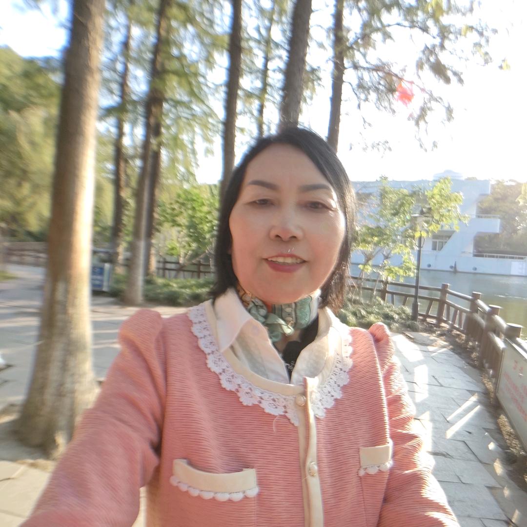 莲姐（首播睌上10：15分）