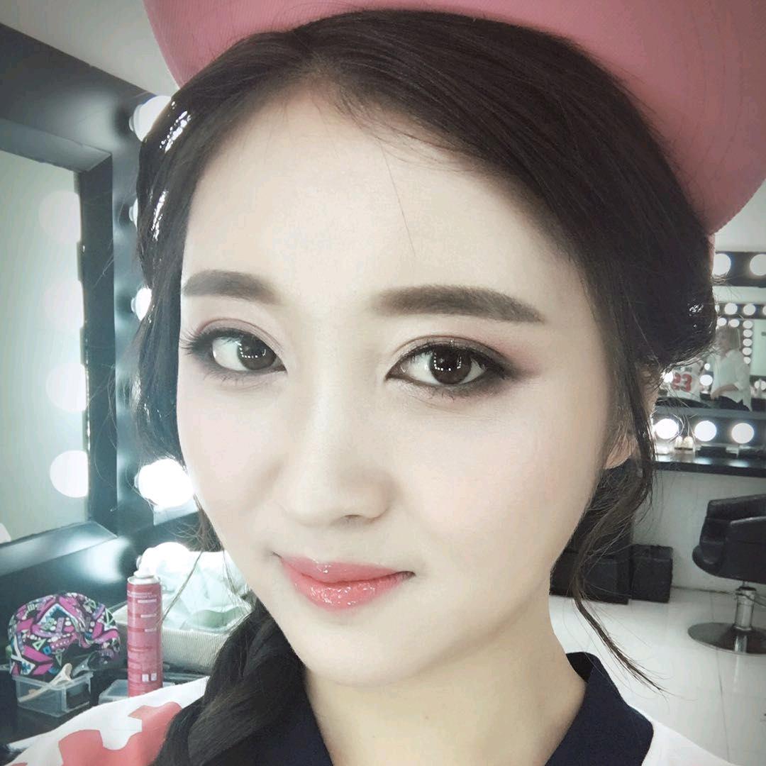 格格🌻