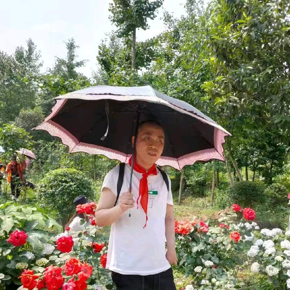 唐捷