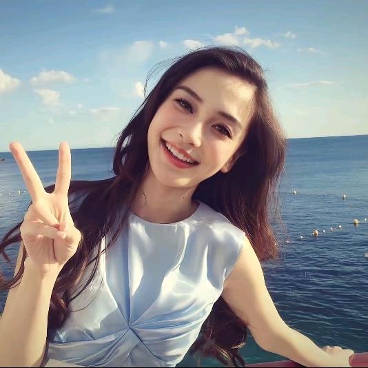 小银.