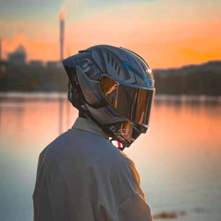 星$