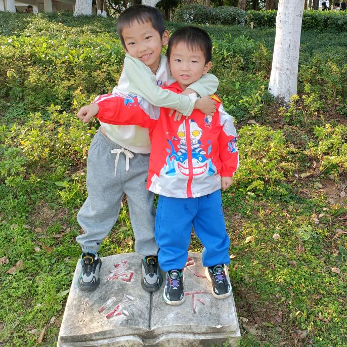 奶奶带娃🌴