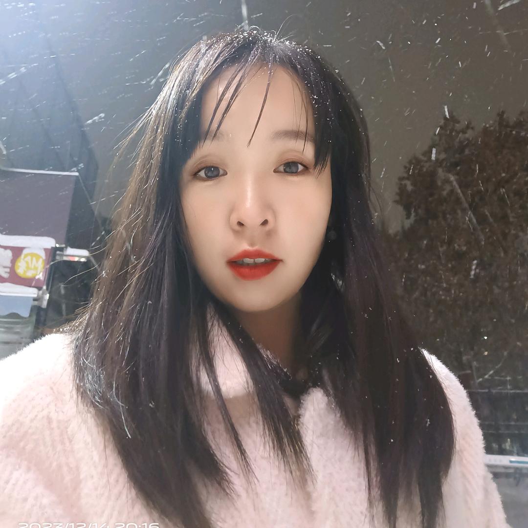 ℳঞ似懂非董💕董的都懂❧⁵²⁰
