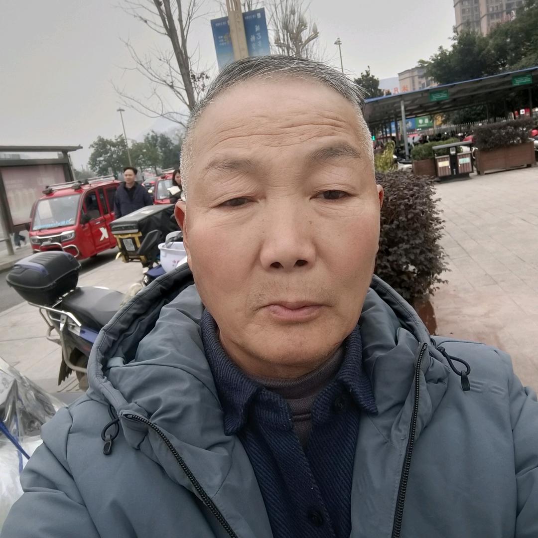 唐石匠，筠连