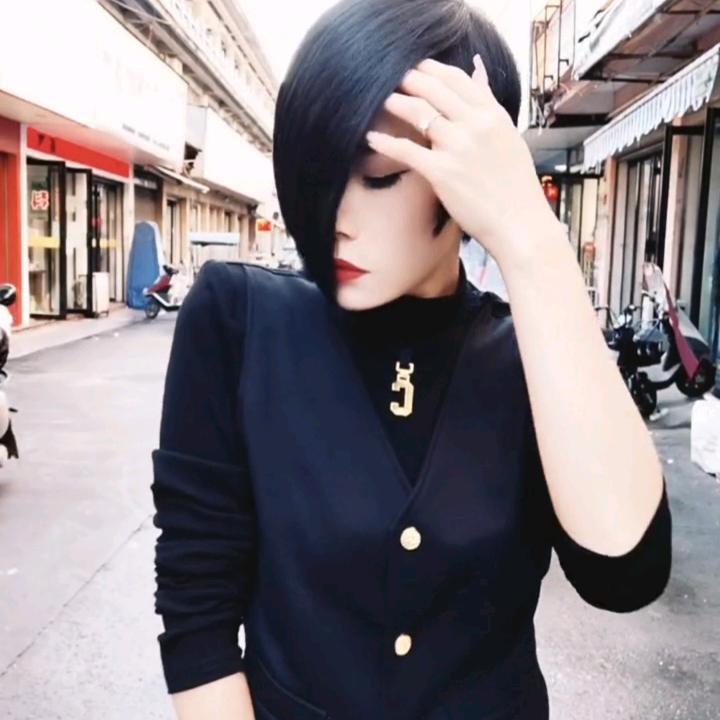 欧小映服装