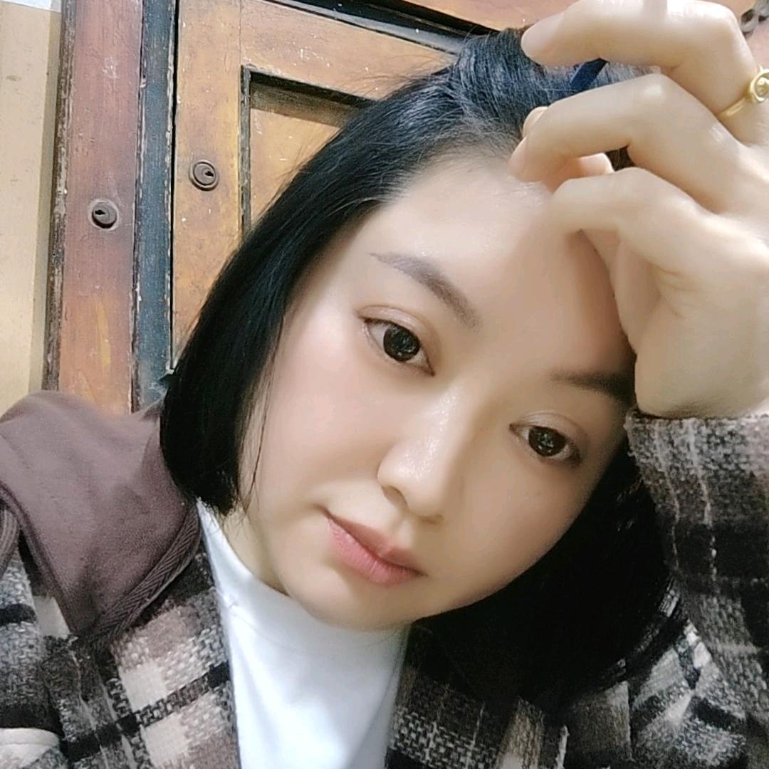 ╰☆利华☆╮