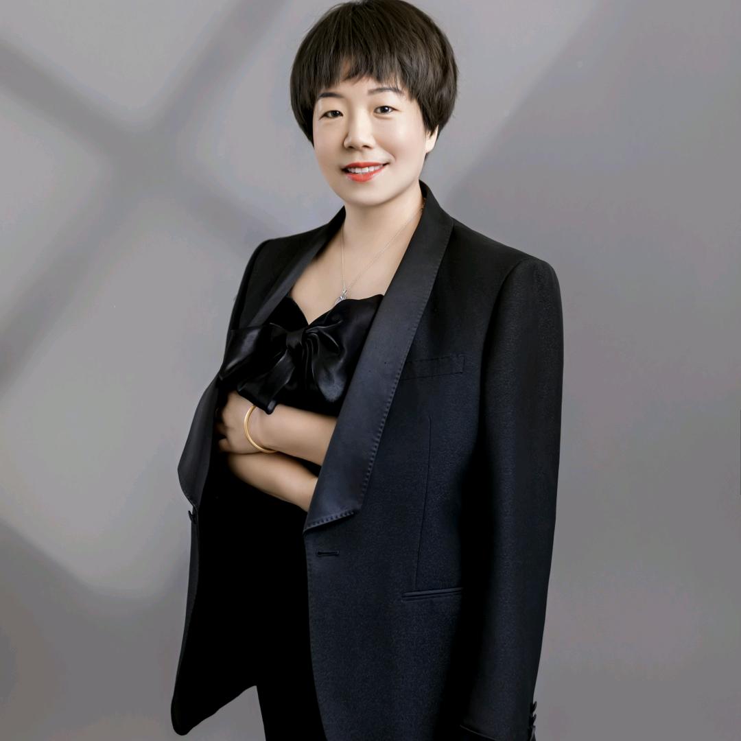 罗卉自媒体+新实体店