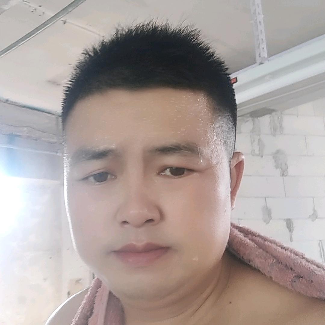 坚信小李