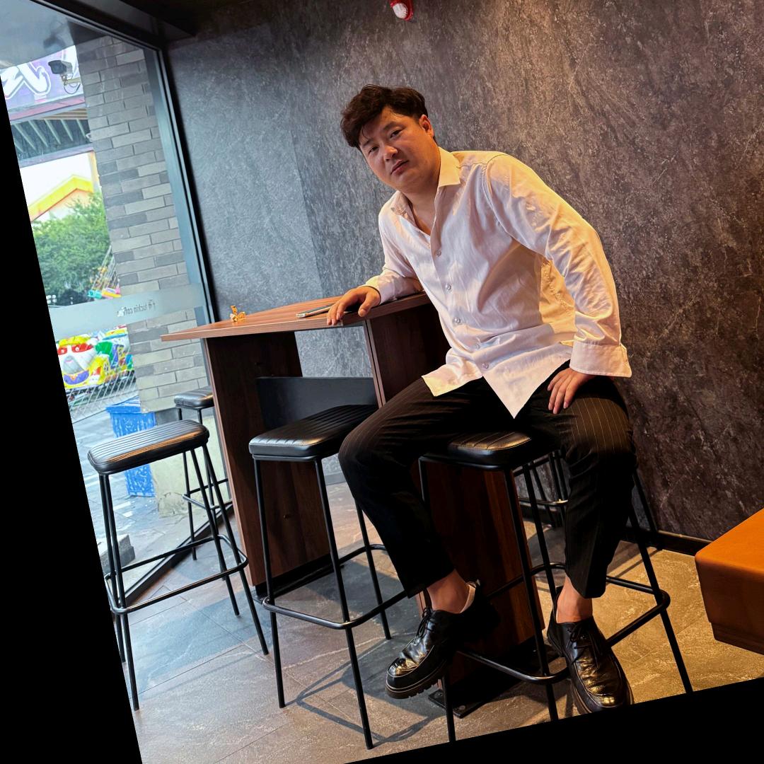 娱乐主持人阿杰