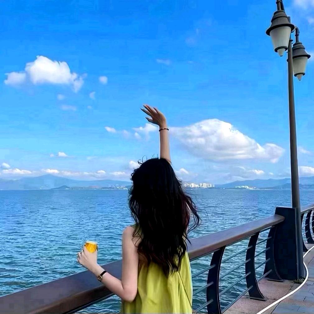 景景（可私聊）