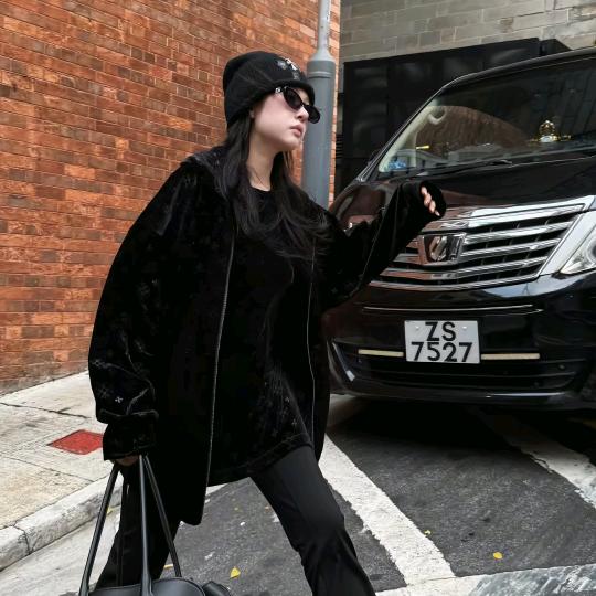 沈球球(上新中)