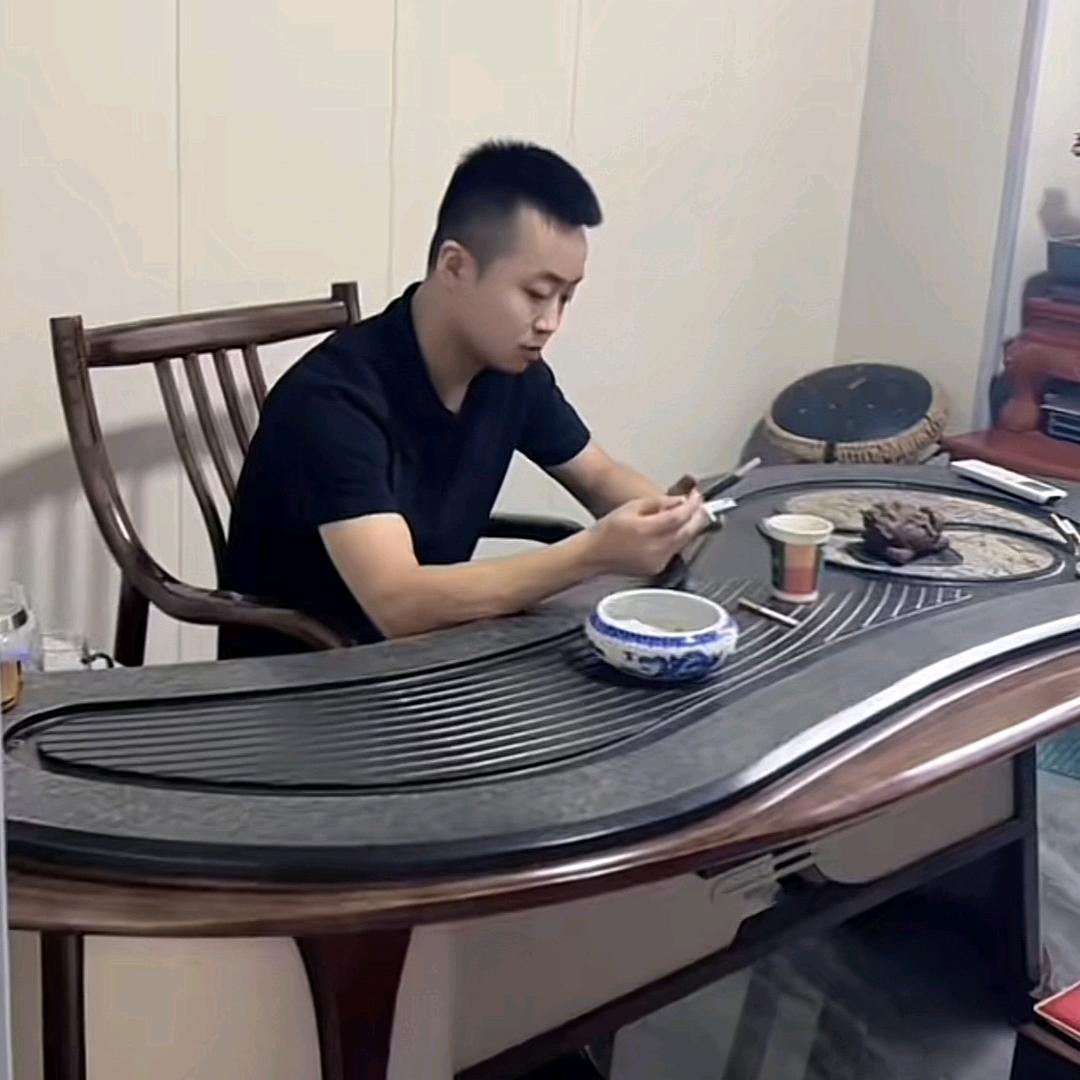 阿平