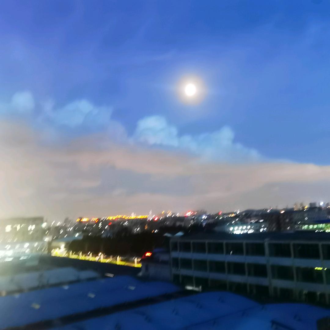 @南波万