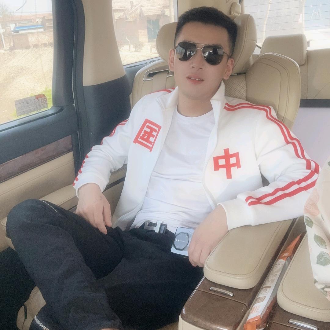 狮 王
