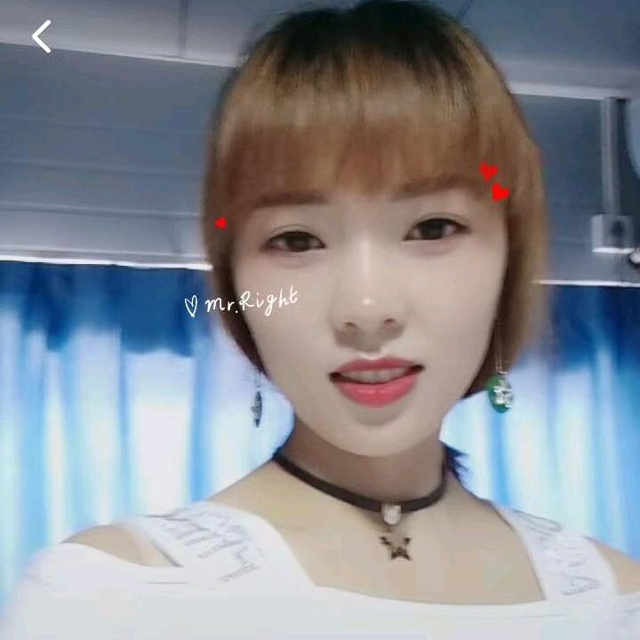 小薇女装