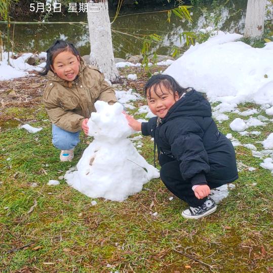 梓宣梓欣的老爸