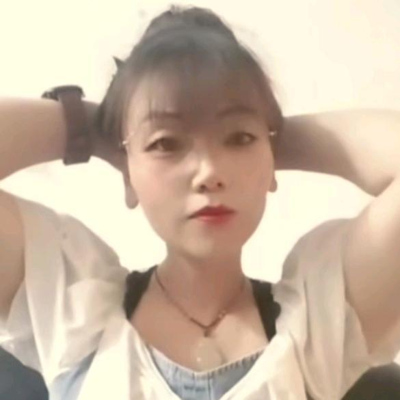 晴儿🥝琳儿(下午17：30开播)