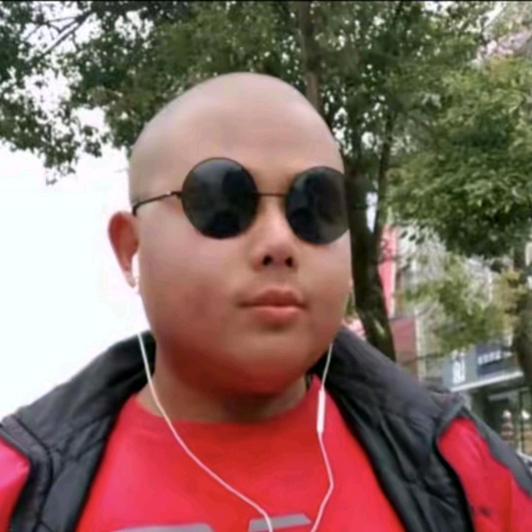 良子大胃袋(味真族)