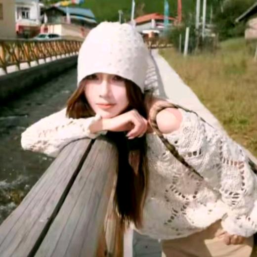 杨依姗(穿搭甄选）