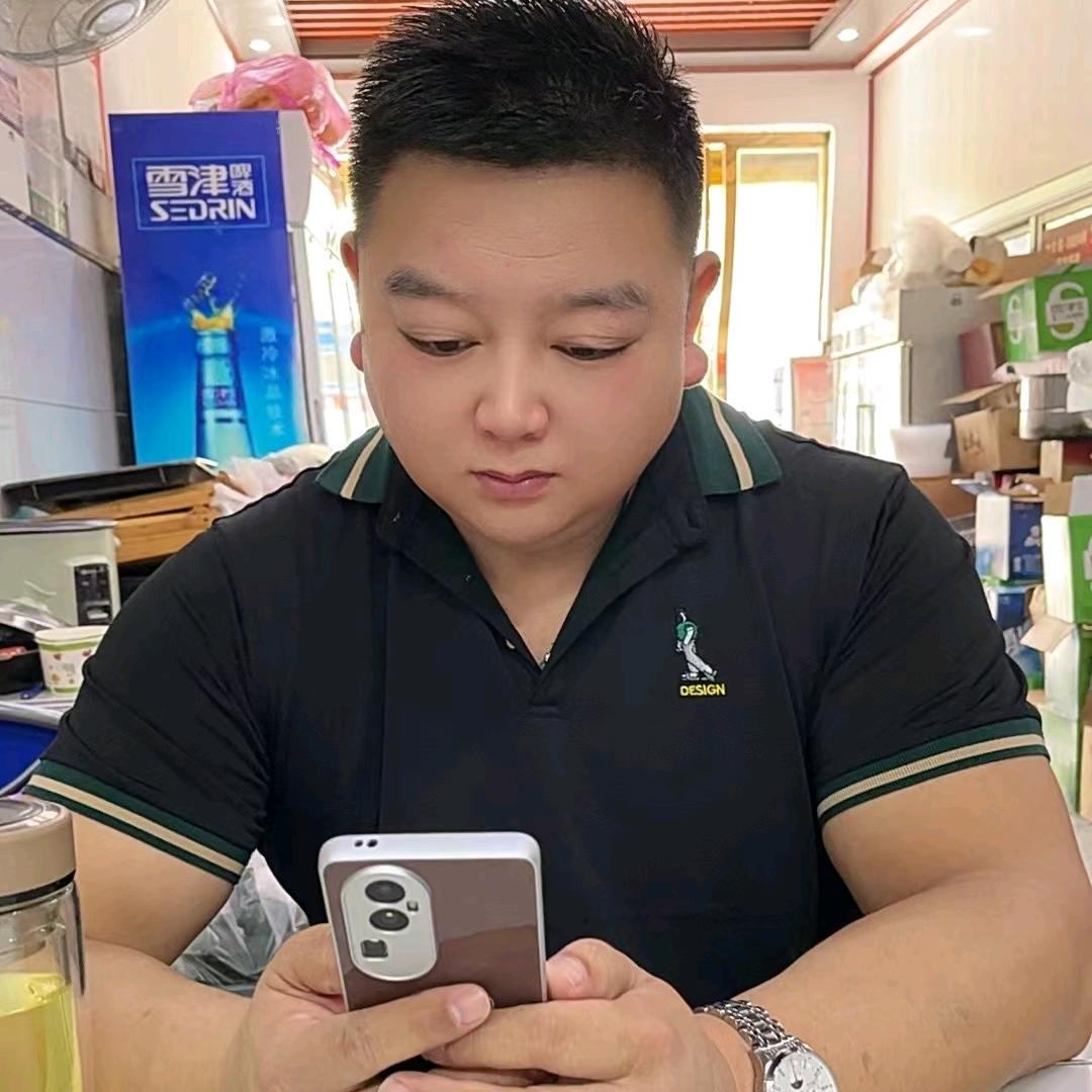 侯长久青年龙凤艺术团