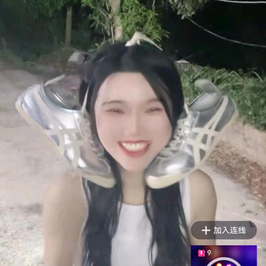 小青特抽象