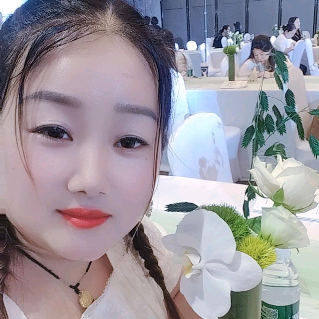 *泊兰百草*东亚