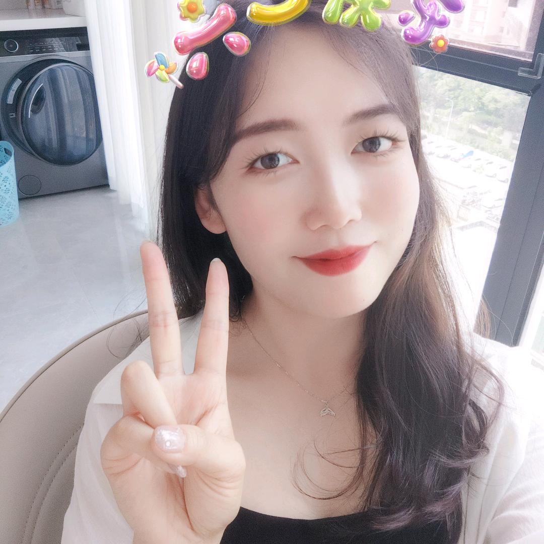 小卉小姐姐