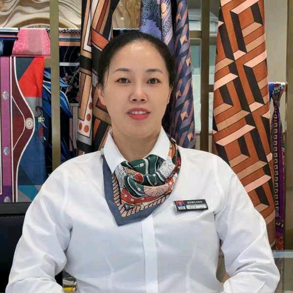 富安娜永川店周义真