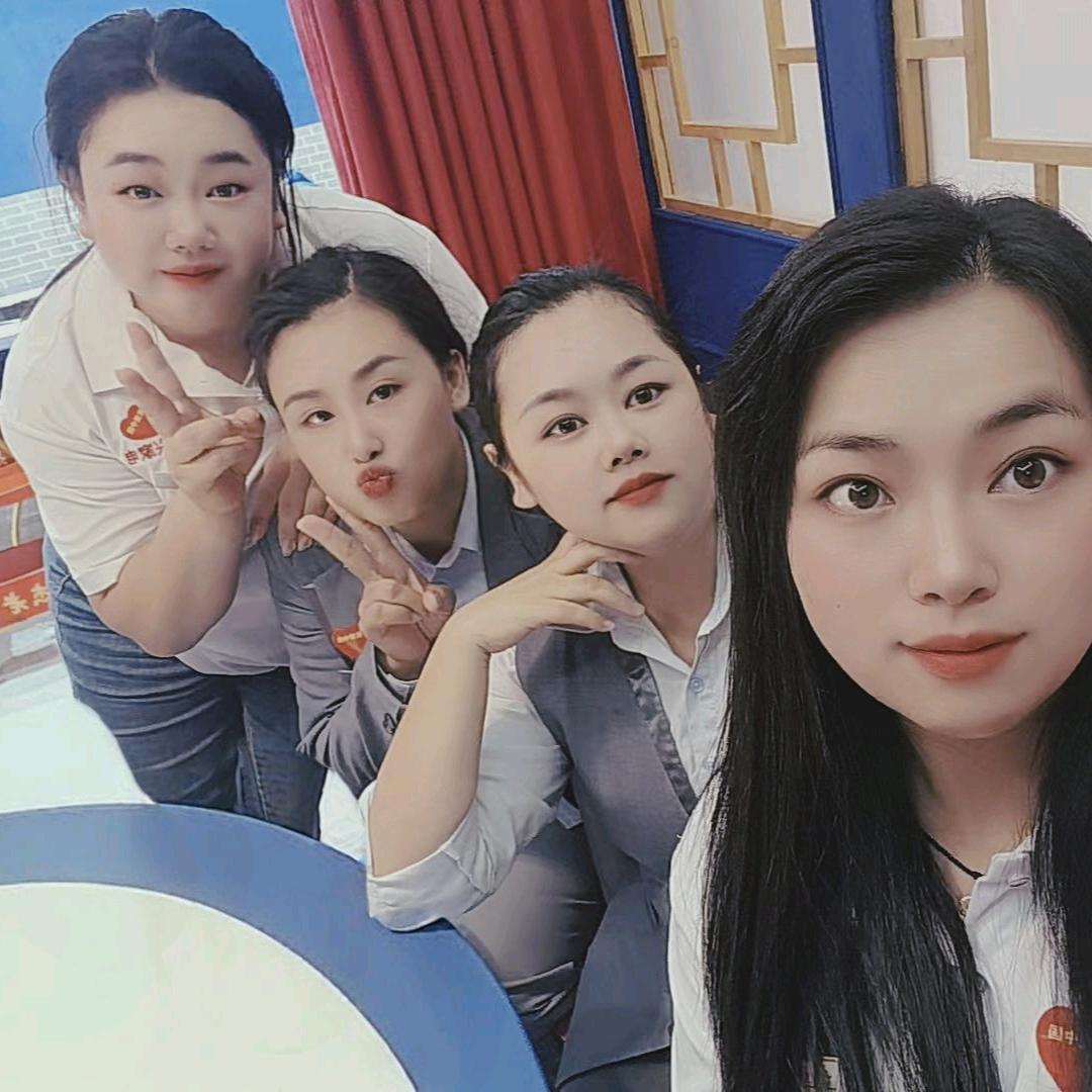 秀山中央豪庭手机店