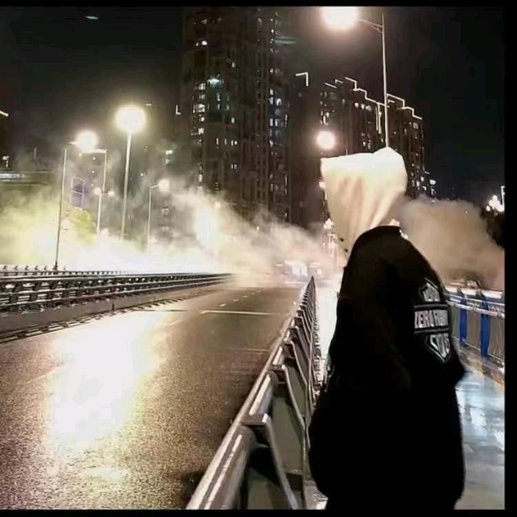 无愧.