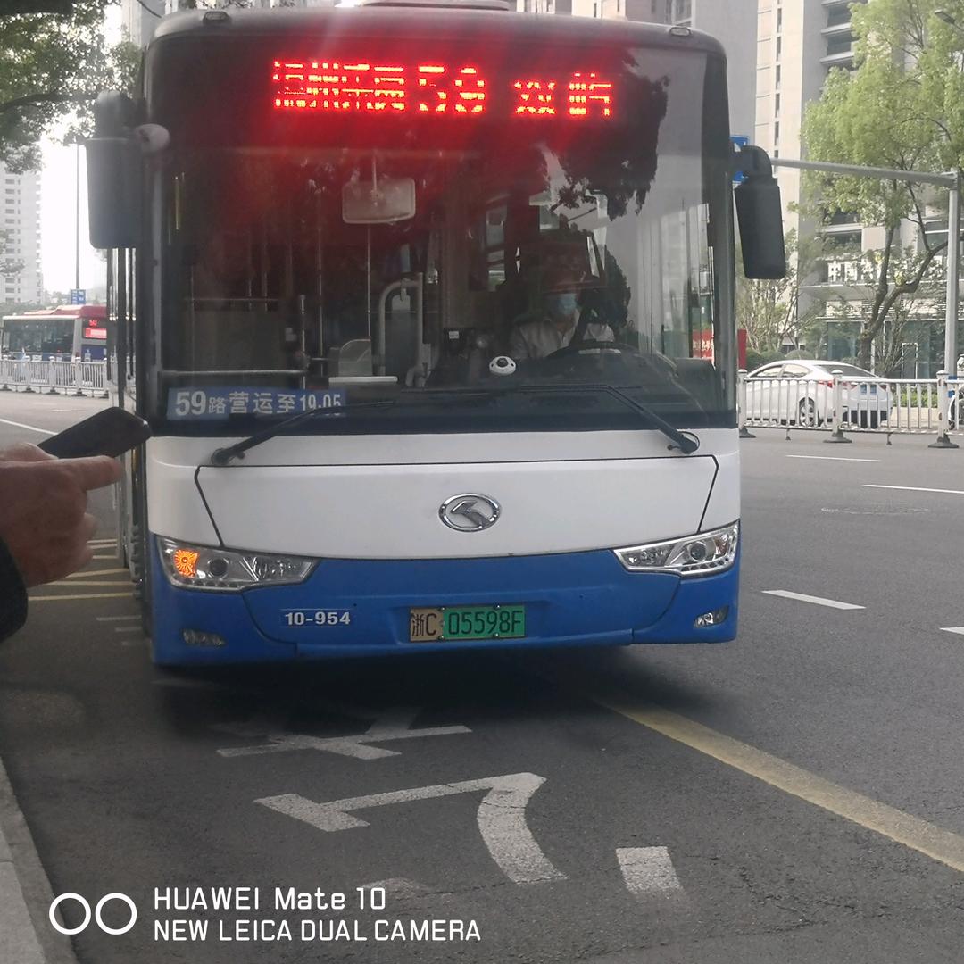 爱拍车的同星园📷🚌