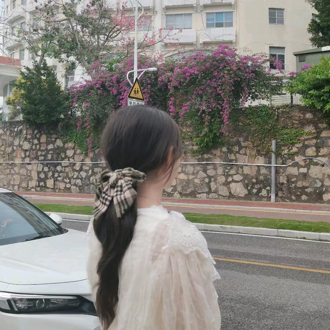@小蓝