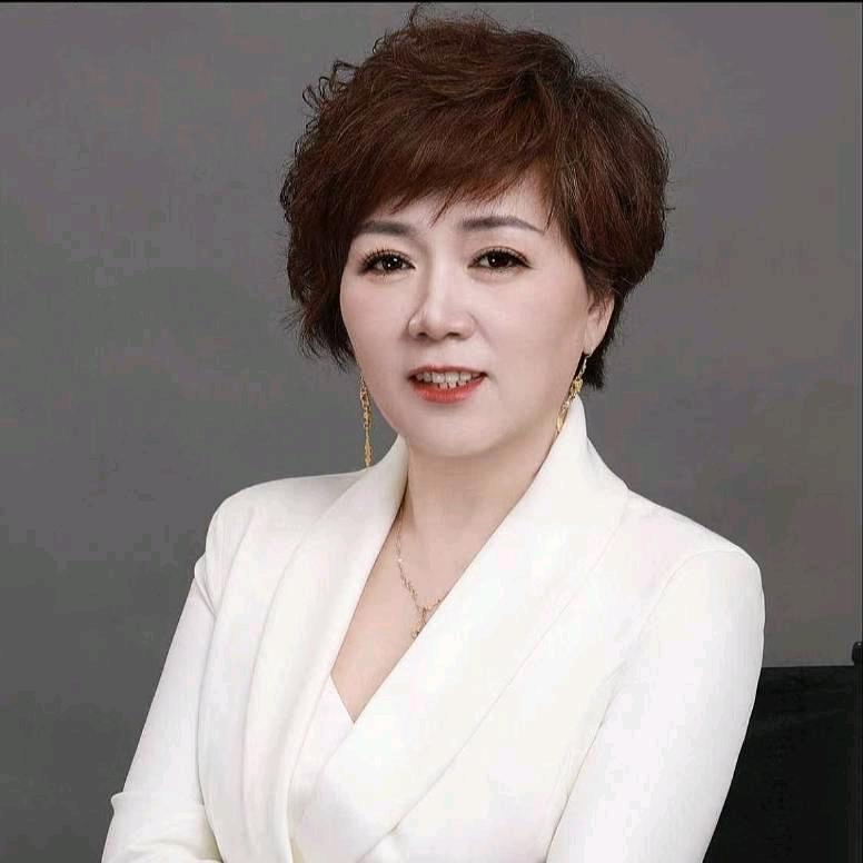 玲变在太原做直播