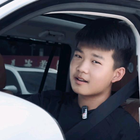 四海车行 总经理高弟🐍