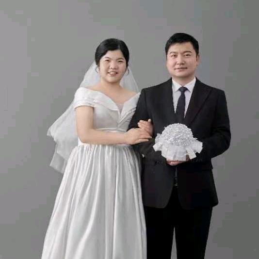 80年猴，老谭拒绝私聊