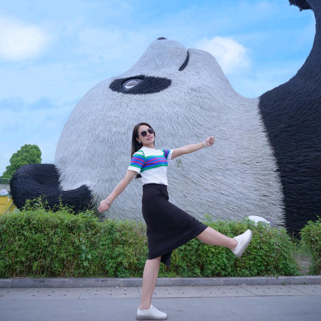 奔跑的玲姐姐