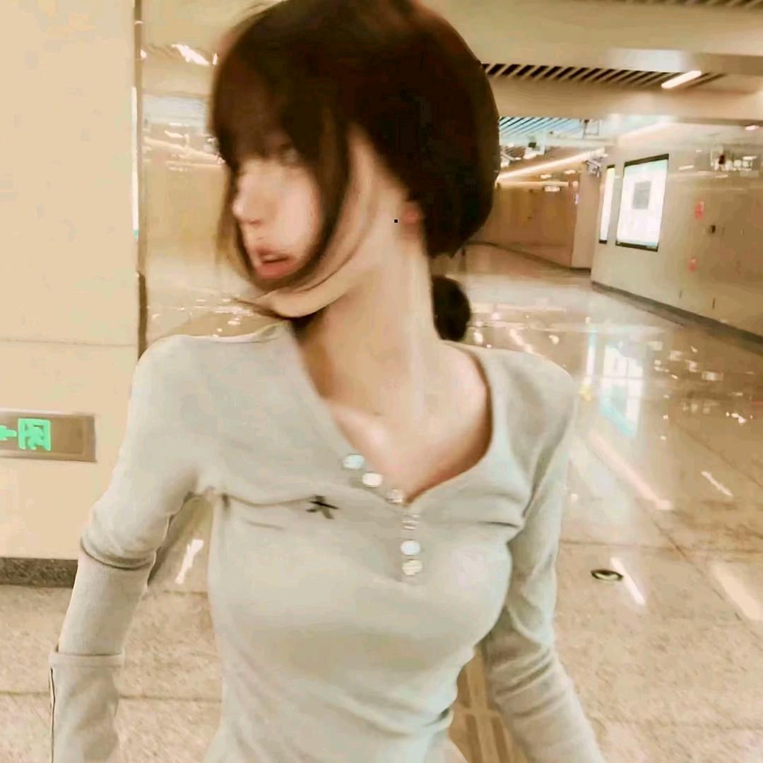 难 遇.