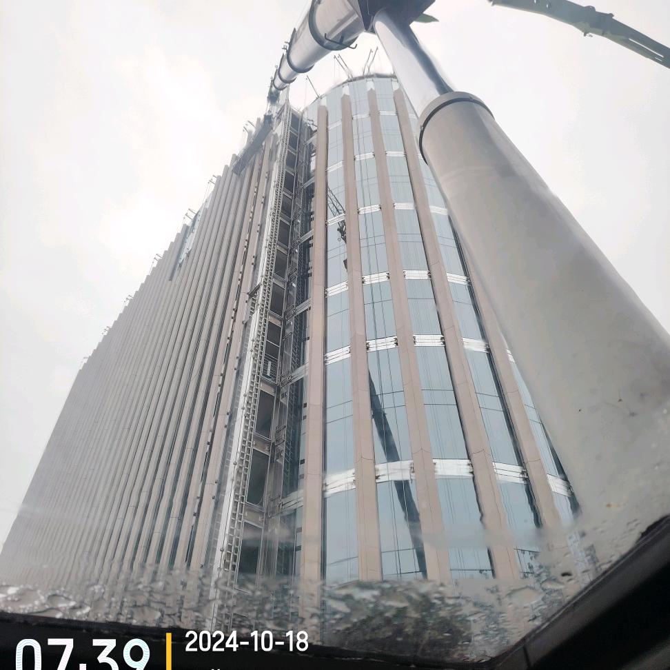 吊车小赵