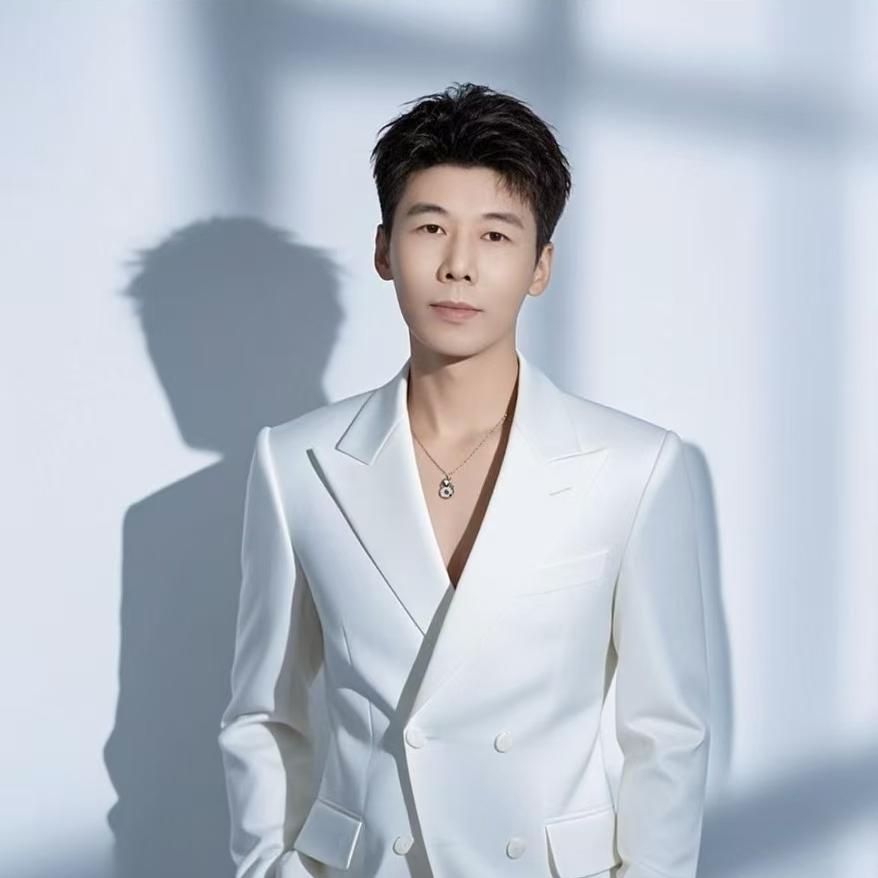 A-ONE刘杰（览秀城店长）